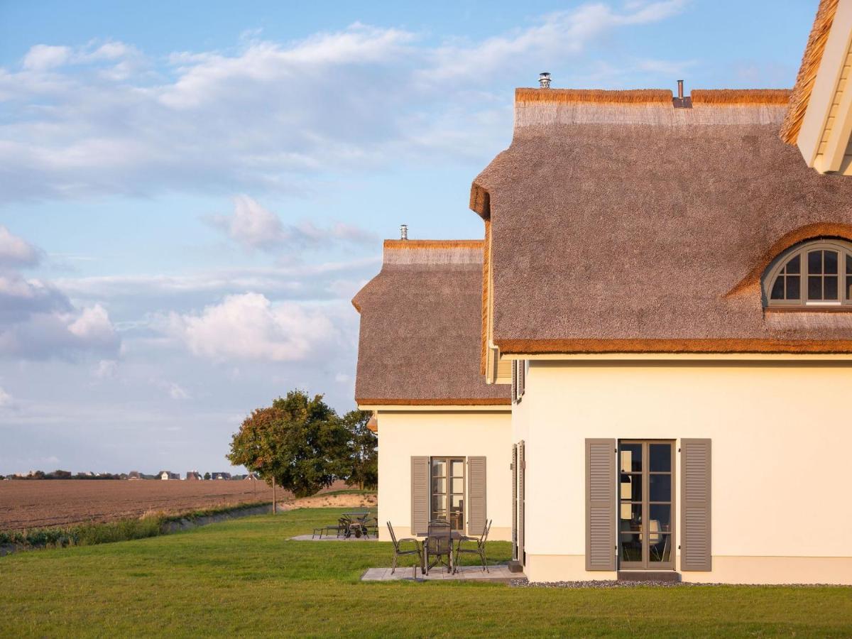 Reetland Am Meer - Premium Reetdachvilla Mit 3 Schlafzimmern, Sauna Und Kamin E05 Dranske Exterior foto